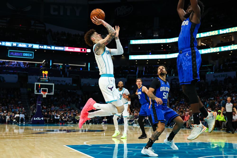 队在赛季初 队在赛季初