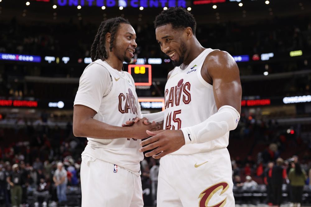 员工之间的 员工之间的